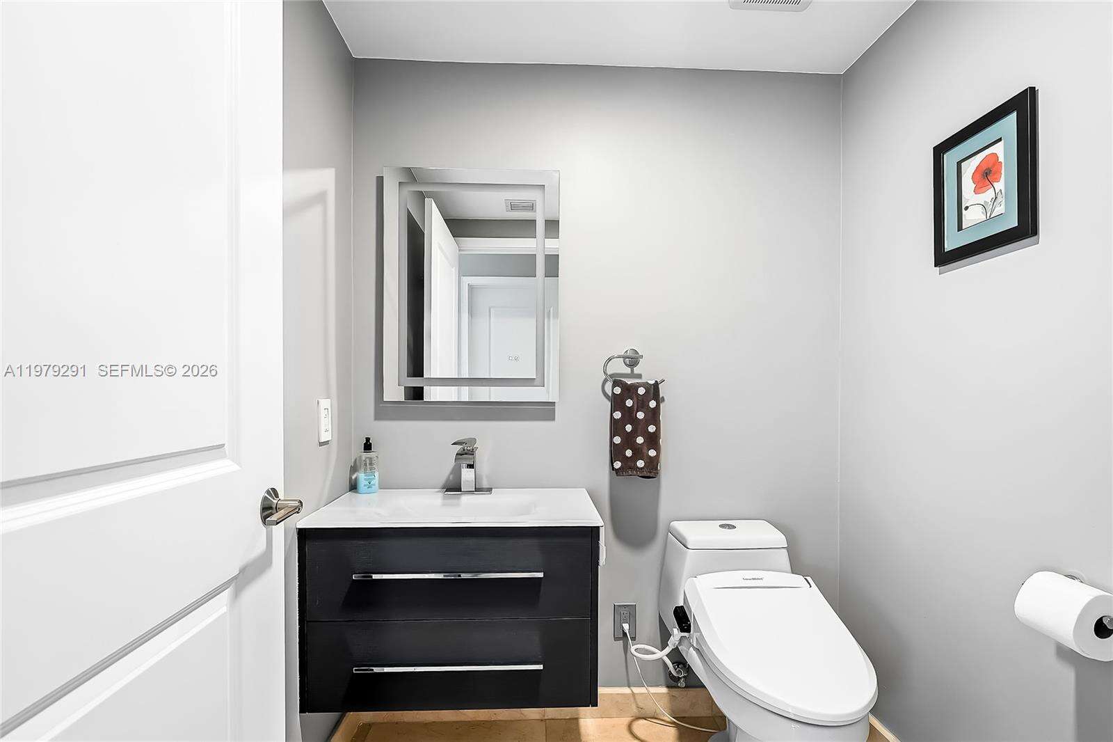 OCEAN PALMS - 3101 Ocean Dr, Hollywood, FL 33019 | Picture 35