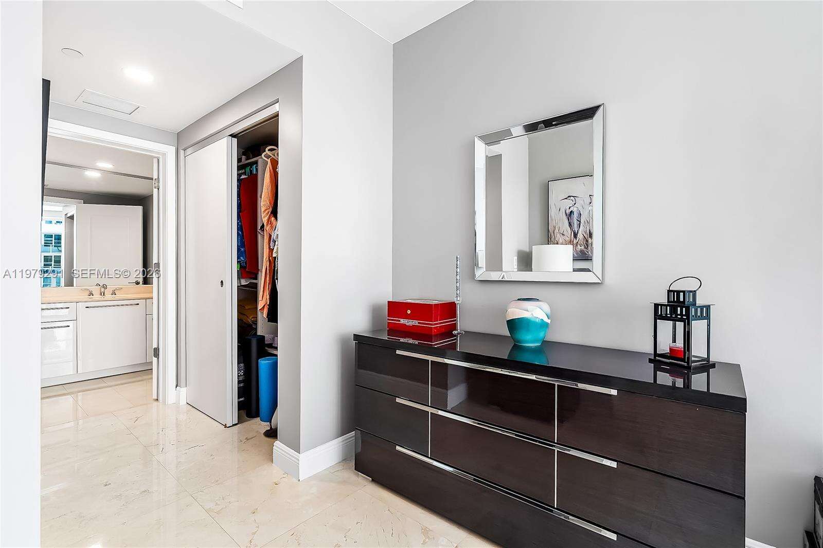 OCEAN PALMS - 3101 Ocean Dr, Hollywood, FL 33019 | Picture 40