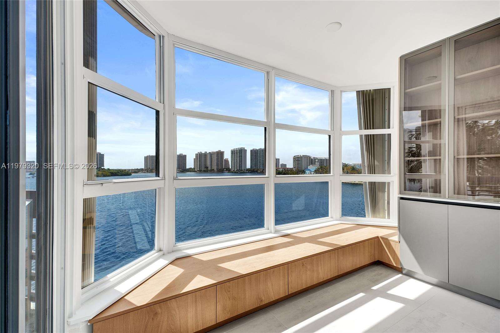 Mystic Pointe Tower 500 at 3530 Mystic Pointe Dr, Aventura, FL 33180 - For Sale photo 13