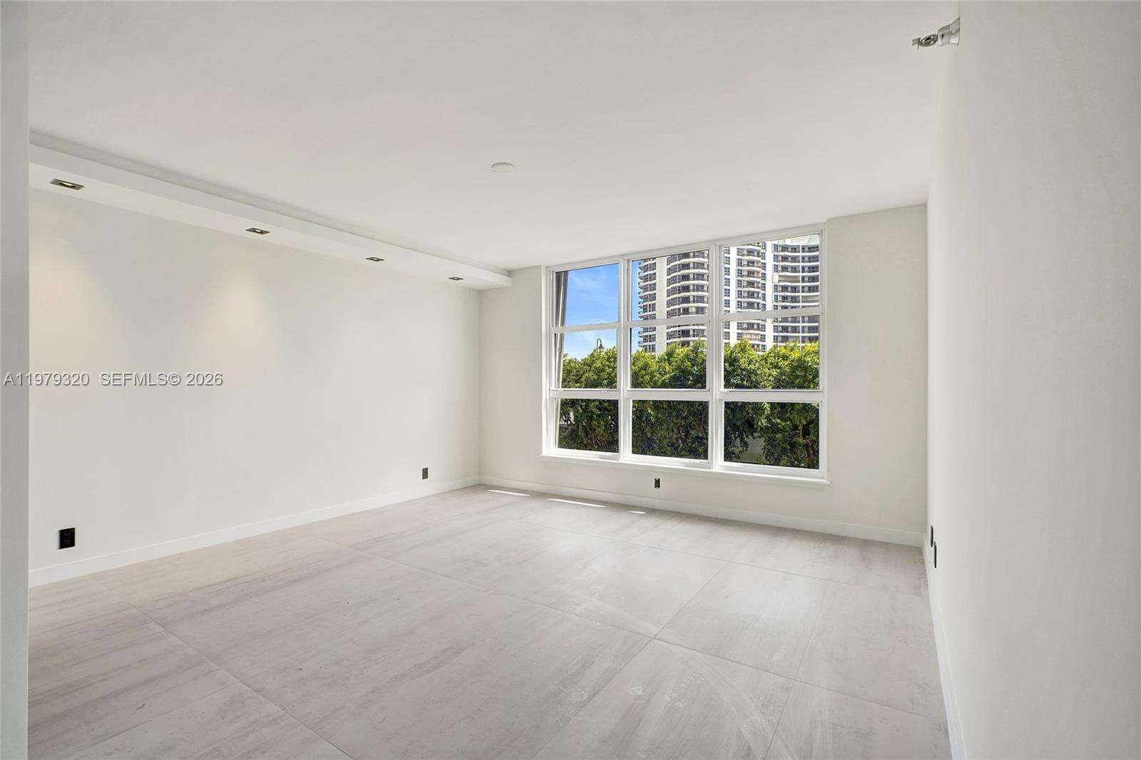 Mystic Pointe Tower 500 at 3530 Mystic Pointe Dr, Aventura, FL 33180 - For Sale photo 23
