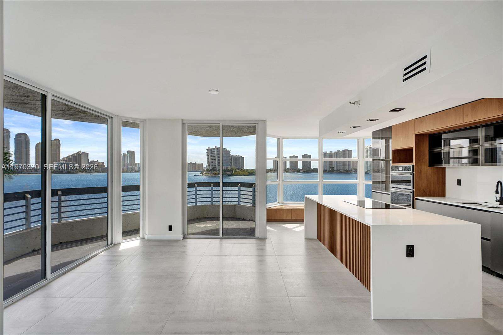 Mystic Pointe Tower 500 at 3530 Mystic Pointe Dr, Aventura, FL 33180 - For Sale photo 8