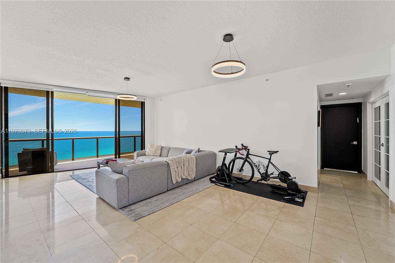 SAYAN - 16275 Collins Ave, Sunny Isles Beach, FL 33160 | Picture 9