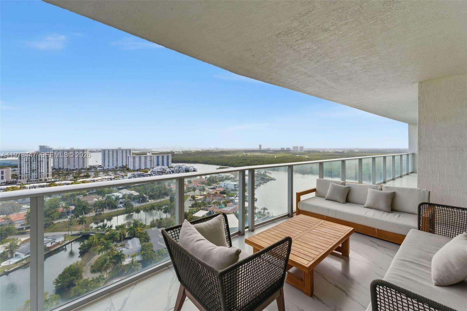 PARQUE TOWERS - 330 Sunny Isles Blvd, Sunny Isles Beach, FL 33160 | Picture 13