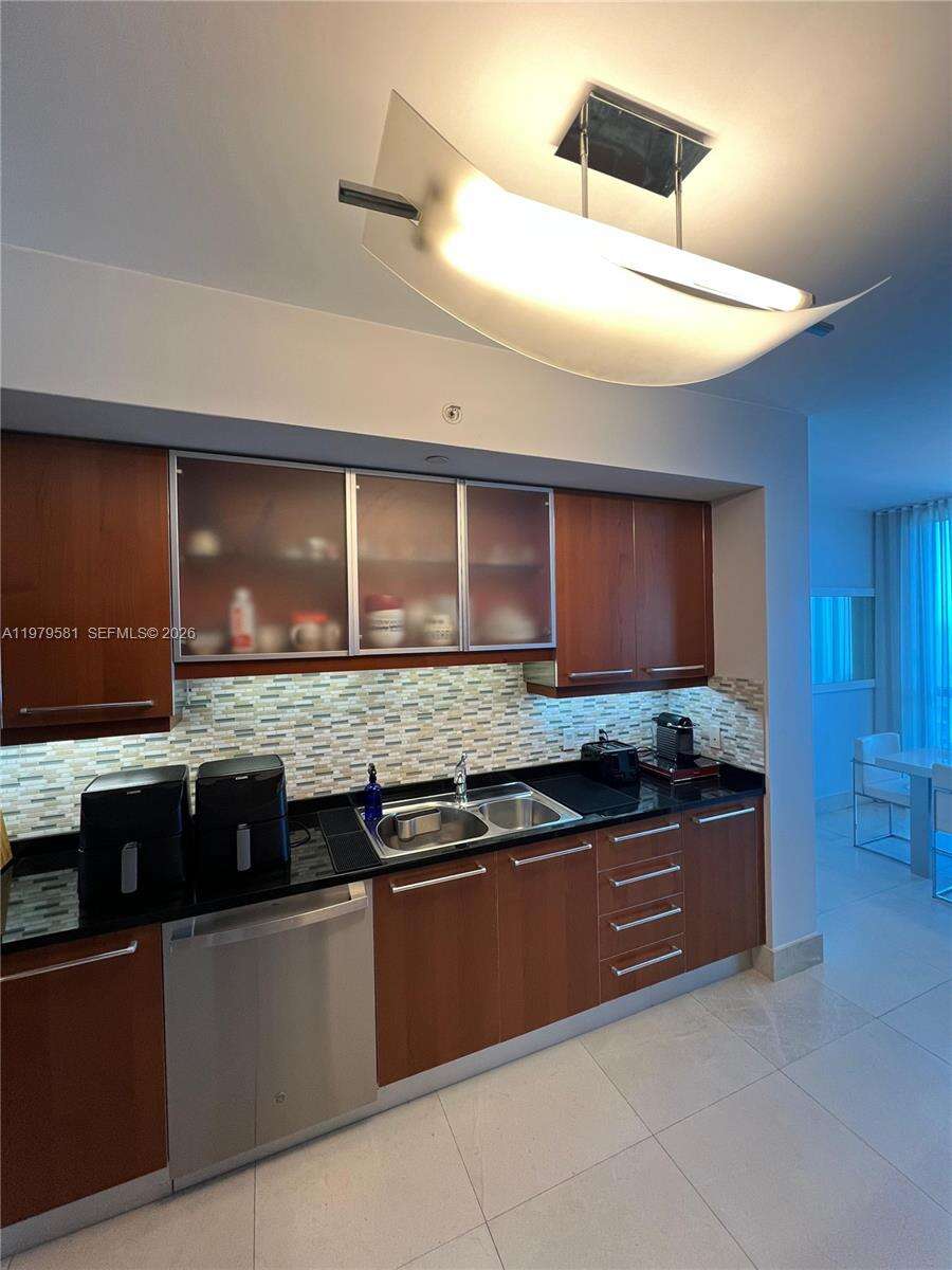 OCEAN PALMS - 3101 Ocean Dr, Hollywood, FL 33019 | Picture 12