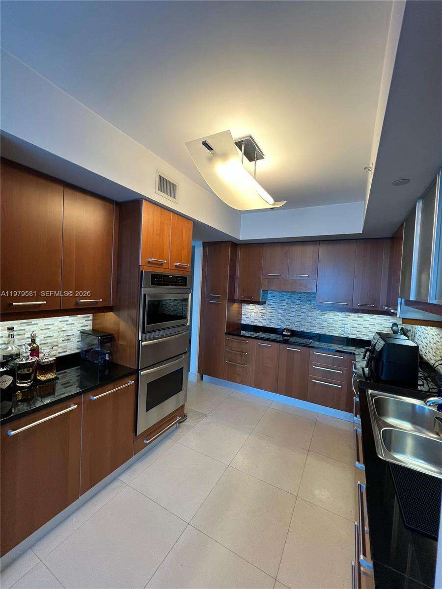 OCEAN PALMS - 3101 Ocean Dr, Hollywood, FL 33019 | Picture 14