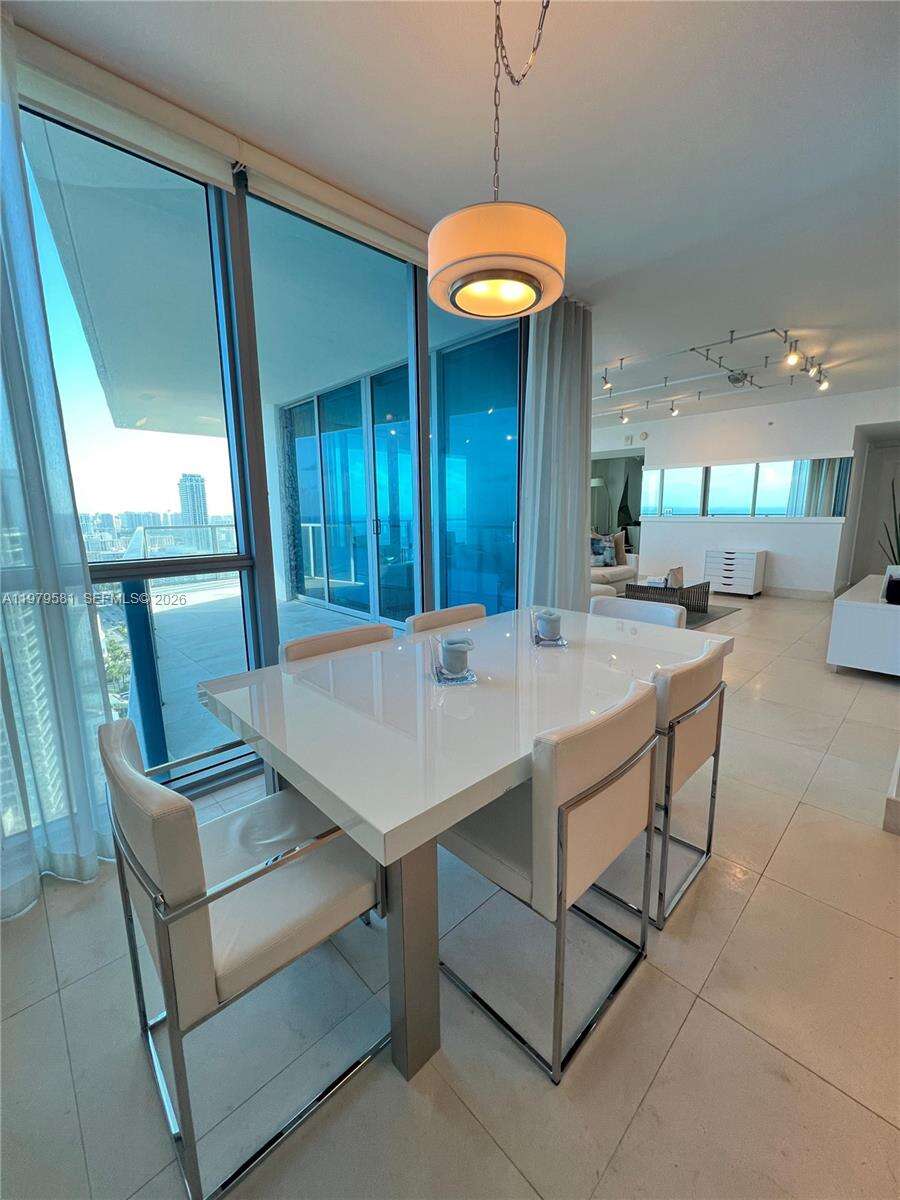 OCEAN PALMS - 3101 Ocean Dr, Hollywood, FL 33019 | Picture 27