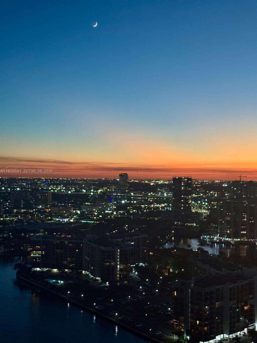 OCEAN PALMS - 3101 Ocean Dr, Hollywood, FL 33019 | Picture 35