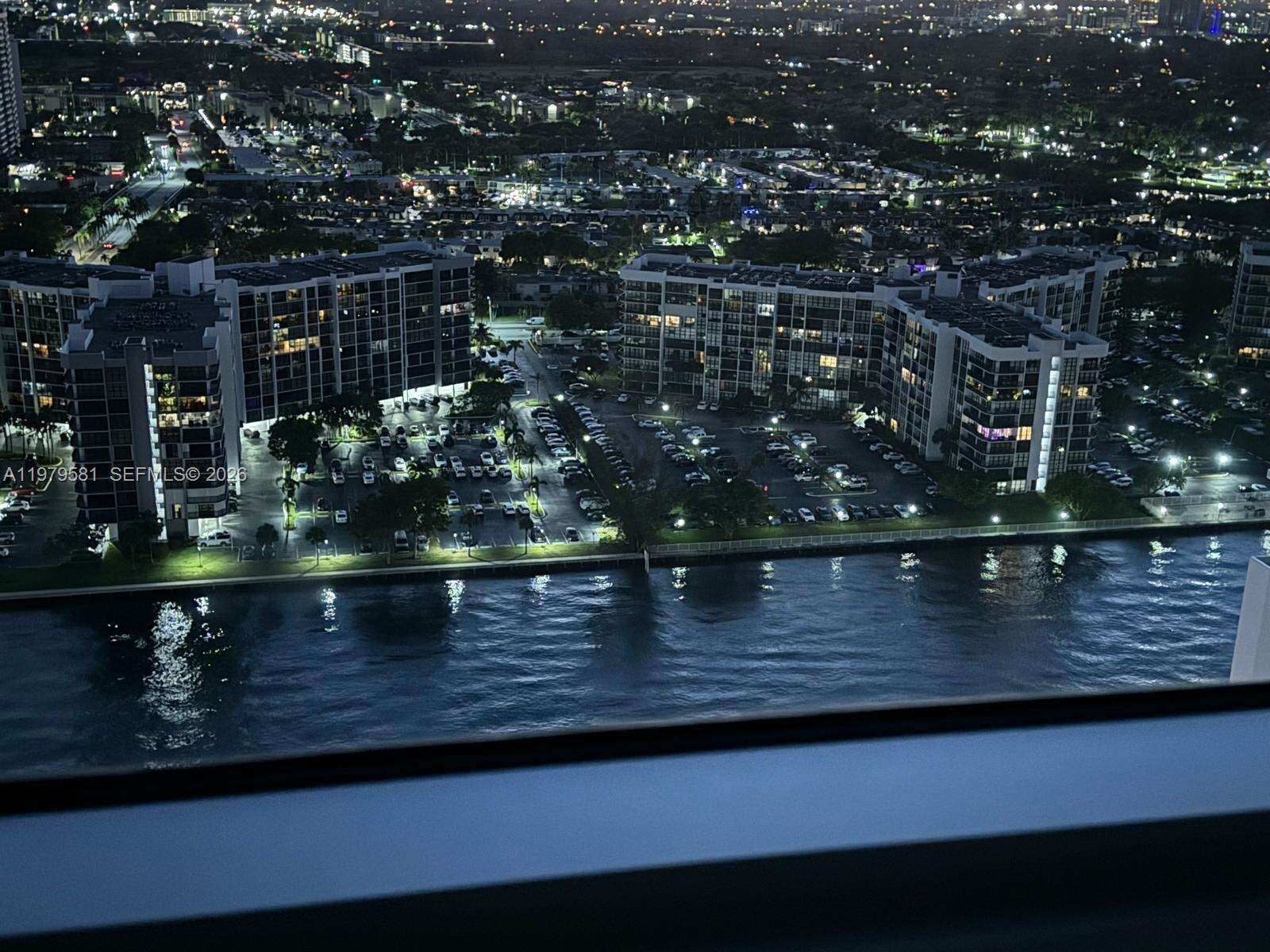 OCEAN PALMS - 3101 Ocean Dr, Hollywood, FL 33019 | Picture 39