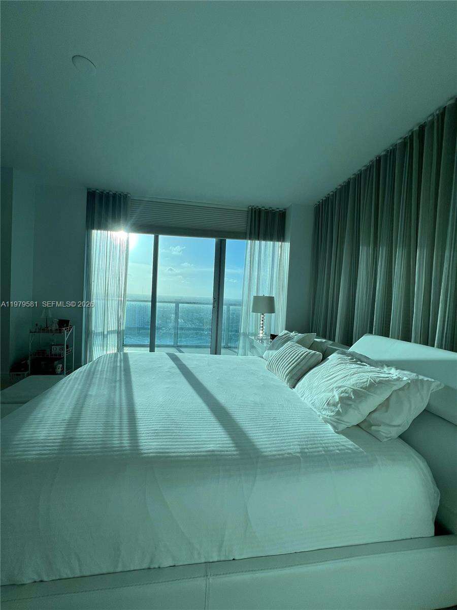 OCEAN PALMS - 3101 Ocean Dr, Hollywood, FL 33019 | Picture 65