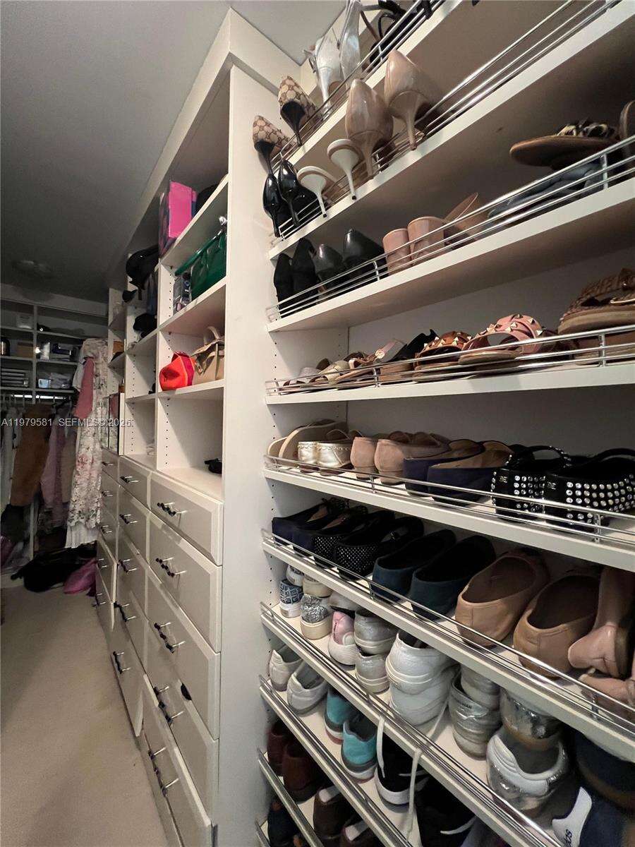 OCEAN PALMS - 3101 Ocean Dr, Hollywood, FL 33019 | Picture 71