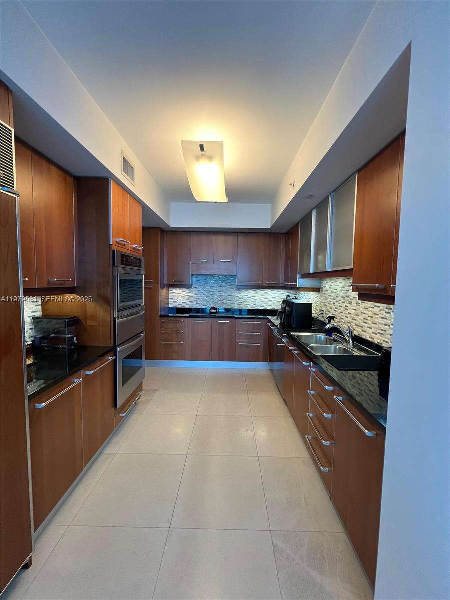 OCEAN PALMS - 3101 Ocean Dr, Hollywood, FL 33019 | Picture 9