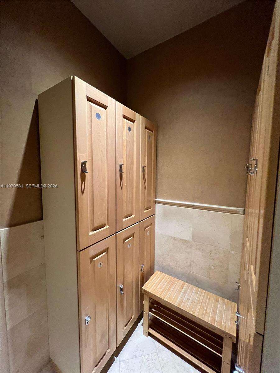 OCEAN PALMS - 3101 Ocean Dr, Hollywood, FL 33019 | Picture 93