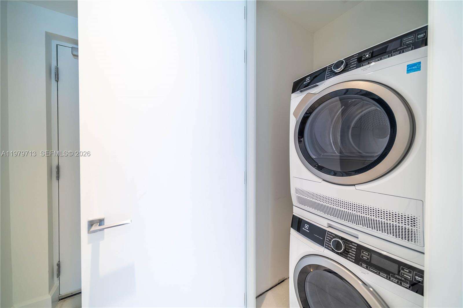 MISSONI BAIA - 700 26 Ter, Miami, FL 33137 | Picture 11