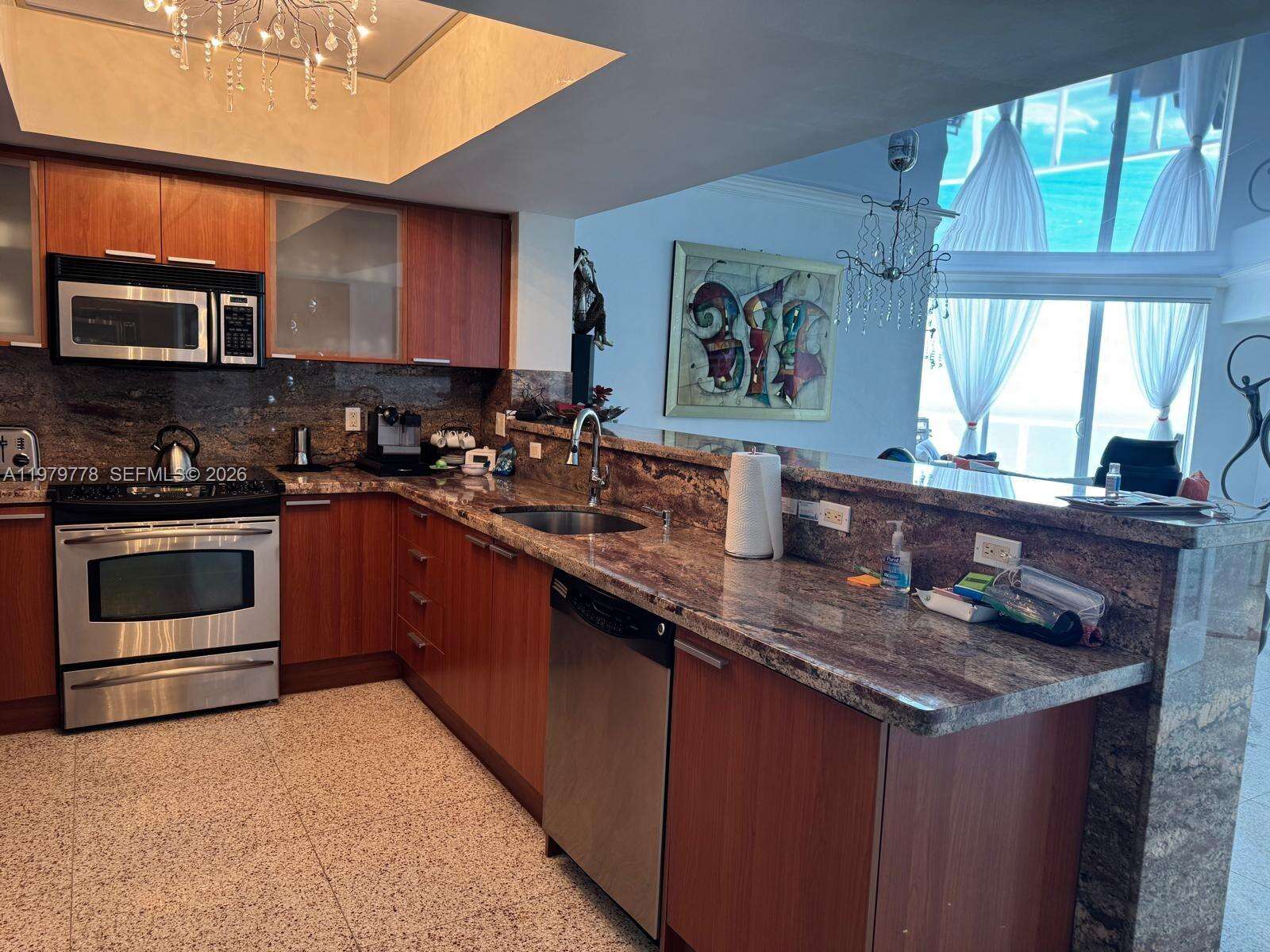 La Perla at 16699 Collins Ave, Sunny Isles Beach, FL 33160 - For Sale photo 3