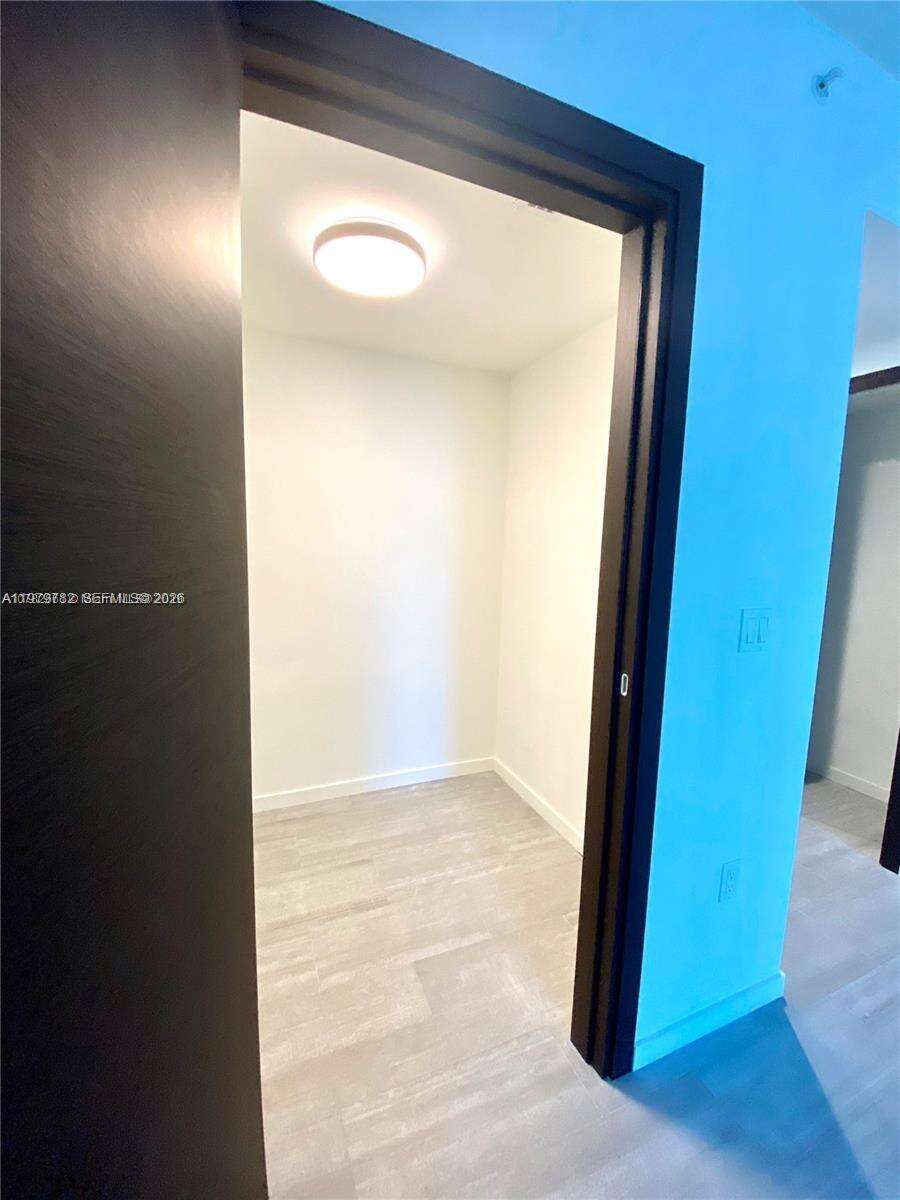 Brickell Flatiron at 1000 Brickell Plz, Miami, FL 33131 - For Sale photo 19