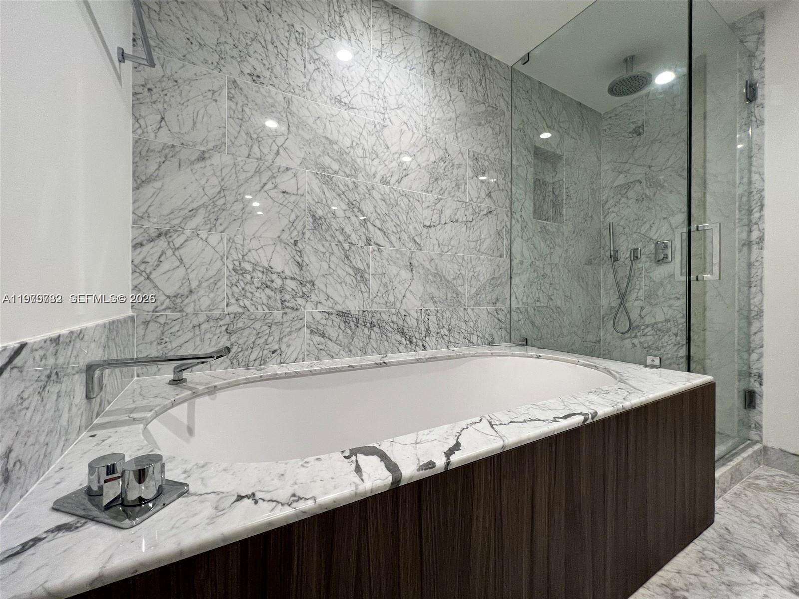 Brickell Flatiron at 1000 Brickell Plz, Miami, FL 33131 - For Sale photo 6