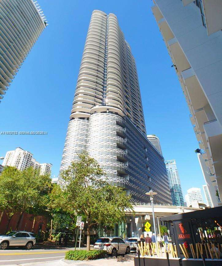 Brickell Flatiron at 1000 Brickell Plz, Miami, FL 33131 - For Sale photo 8