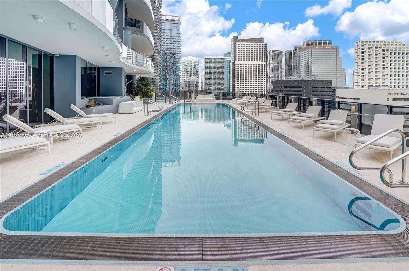 Brickell Flatiron at 1000 Brickell Plz, Miami, FL 33131 - For Sale photo 9