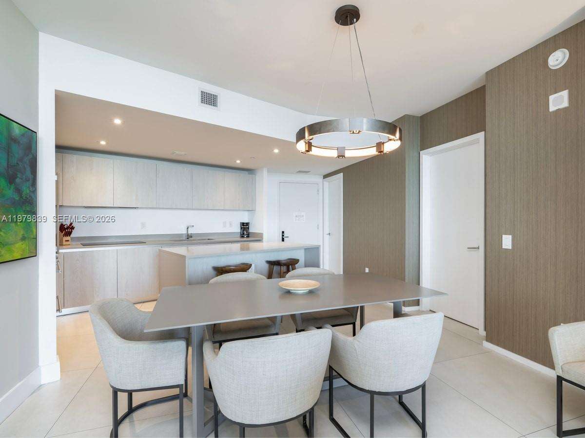 Hyde Resort at 4111 Ocean Dr, Hollywood, FL 33019 - For Sale photo 12