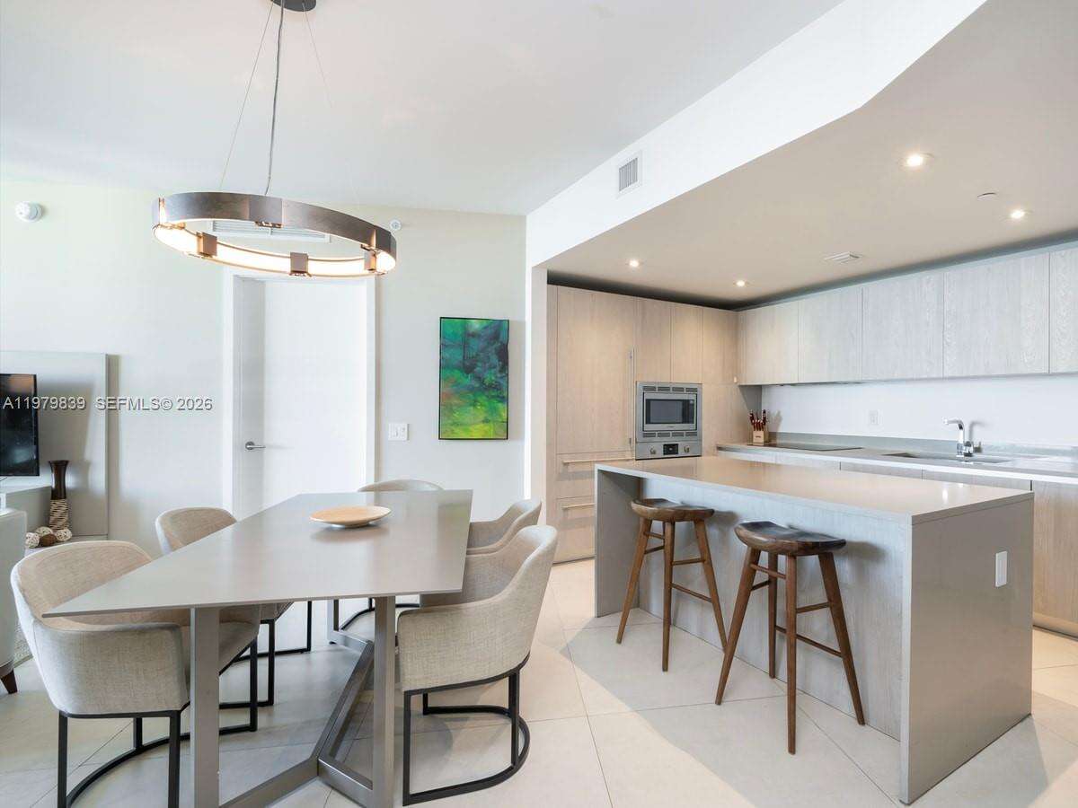 Hyde Resort at 4111 Ocean Dr, Hollywood, FL 33019 - For Sale photo 10