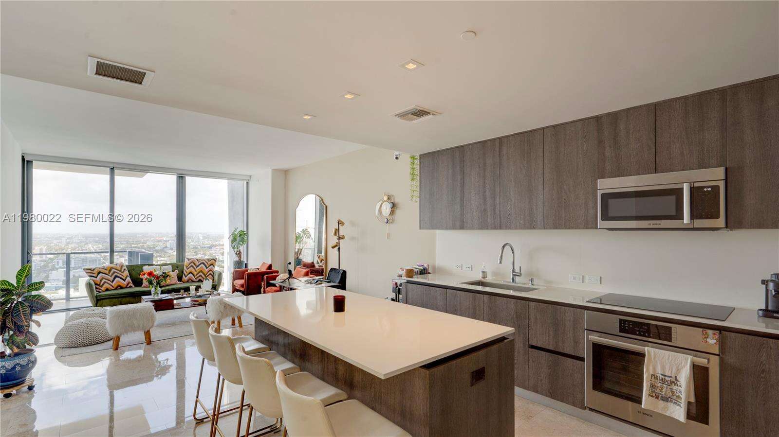 Rise Brickell at 88 7 St, Miami, FL 33130 - For Sale photo 2
