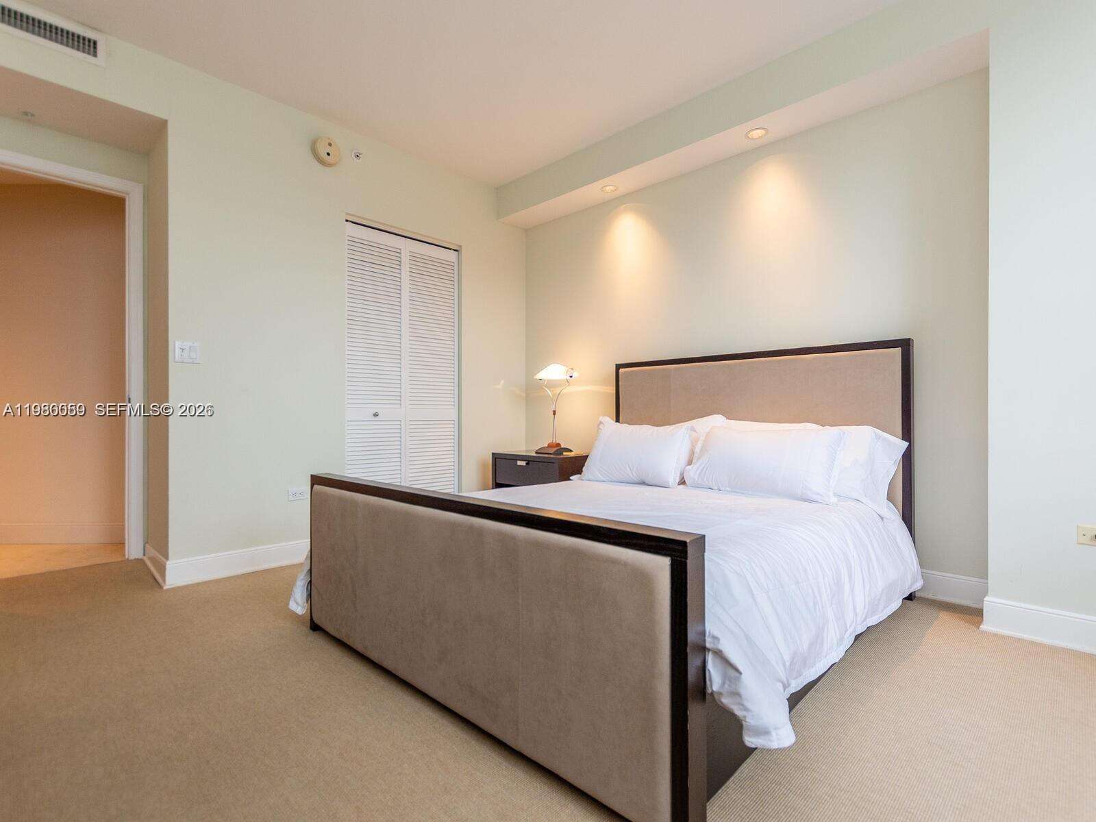 THREE TEQUESTA POINT - 848 Brickell Key Dr, Miami, FL 33131 | Picture 8