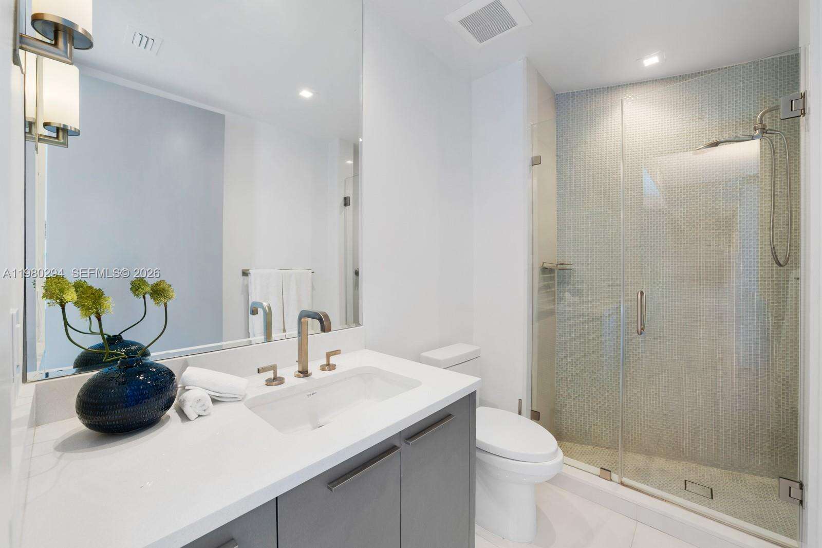 THE RESIDENCES AT THE BATH CLUB - 5959 Collins Ave, Miami Beach, FL 33140 | Picture 31