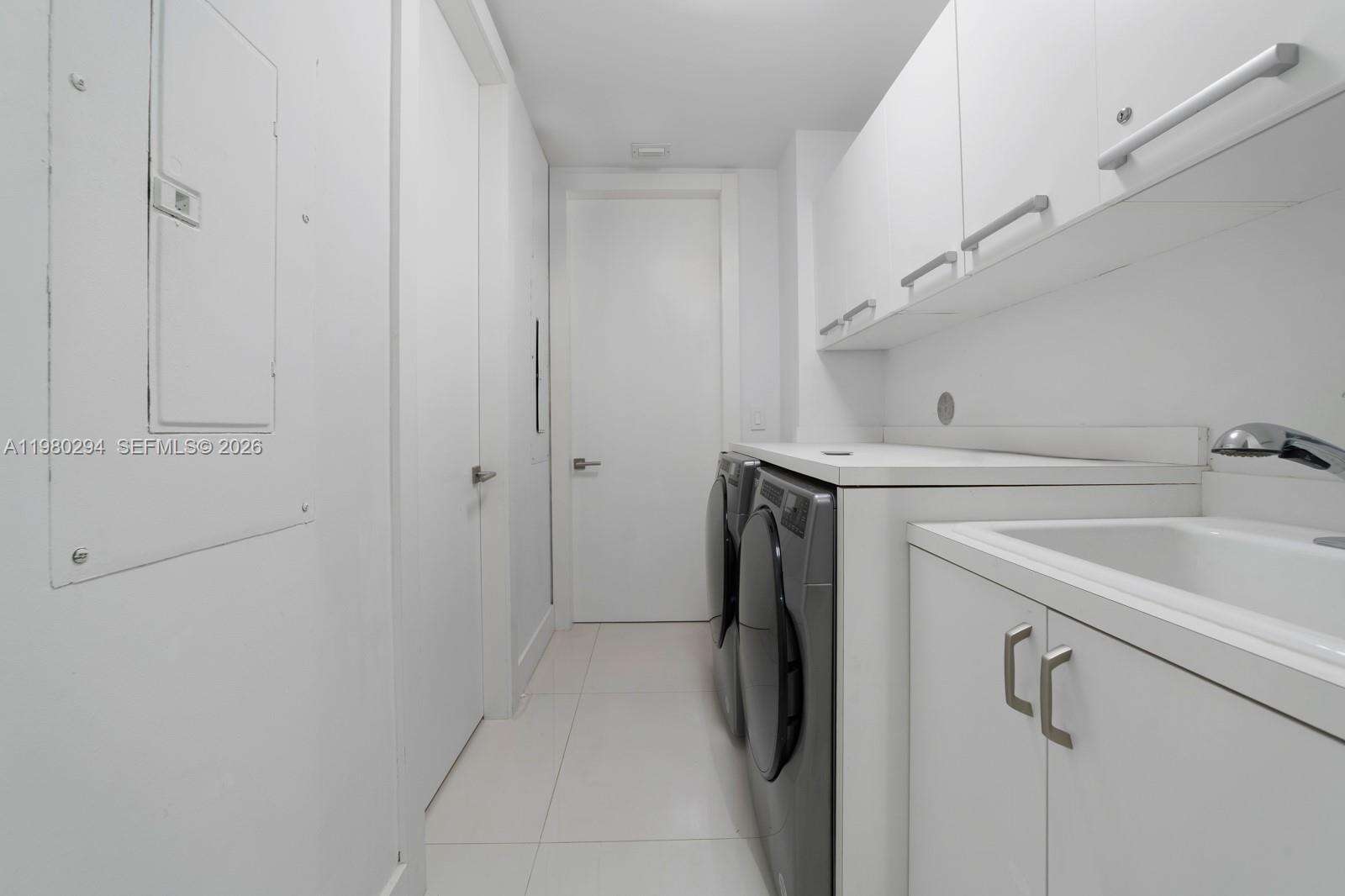 THE RESIDENCES AT THE BATH CLUB - 5959 Collins Ave, Miami Beach, FL 33140 | Picture 39