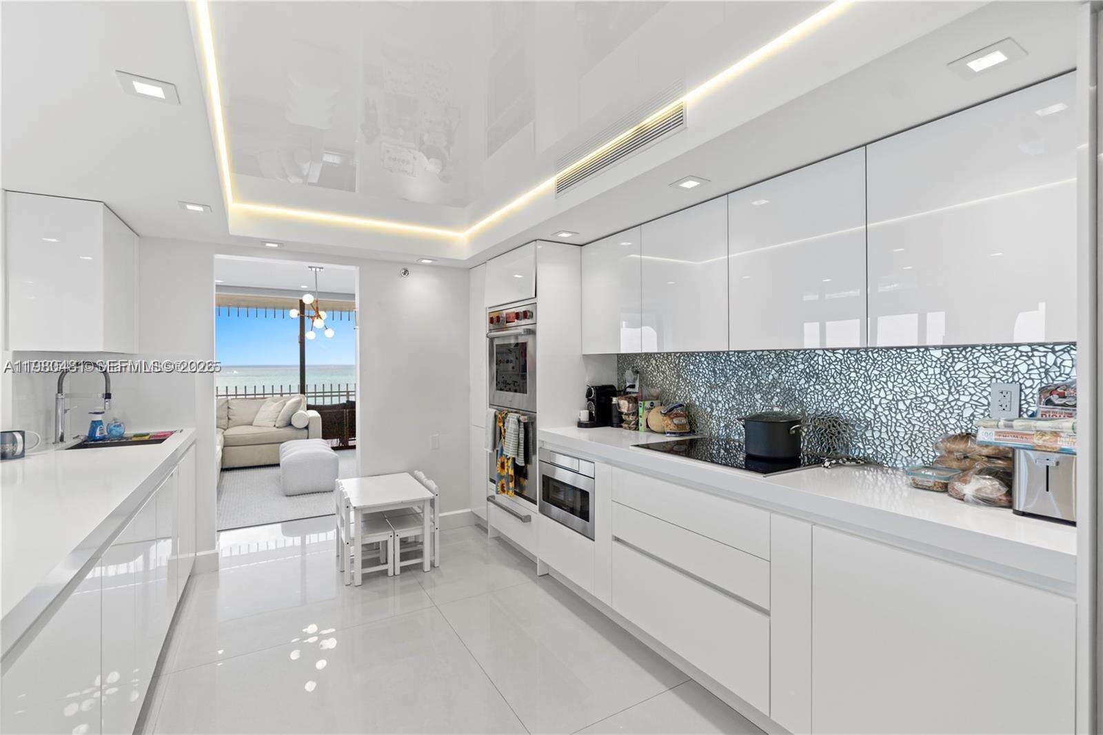 KENILWORTH - 10205 Collins Ave, Bal Harbour, FL 33154 | Picture 14