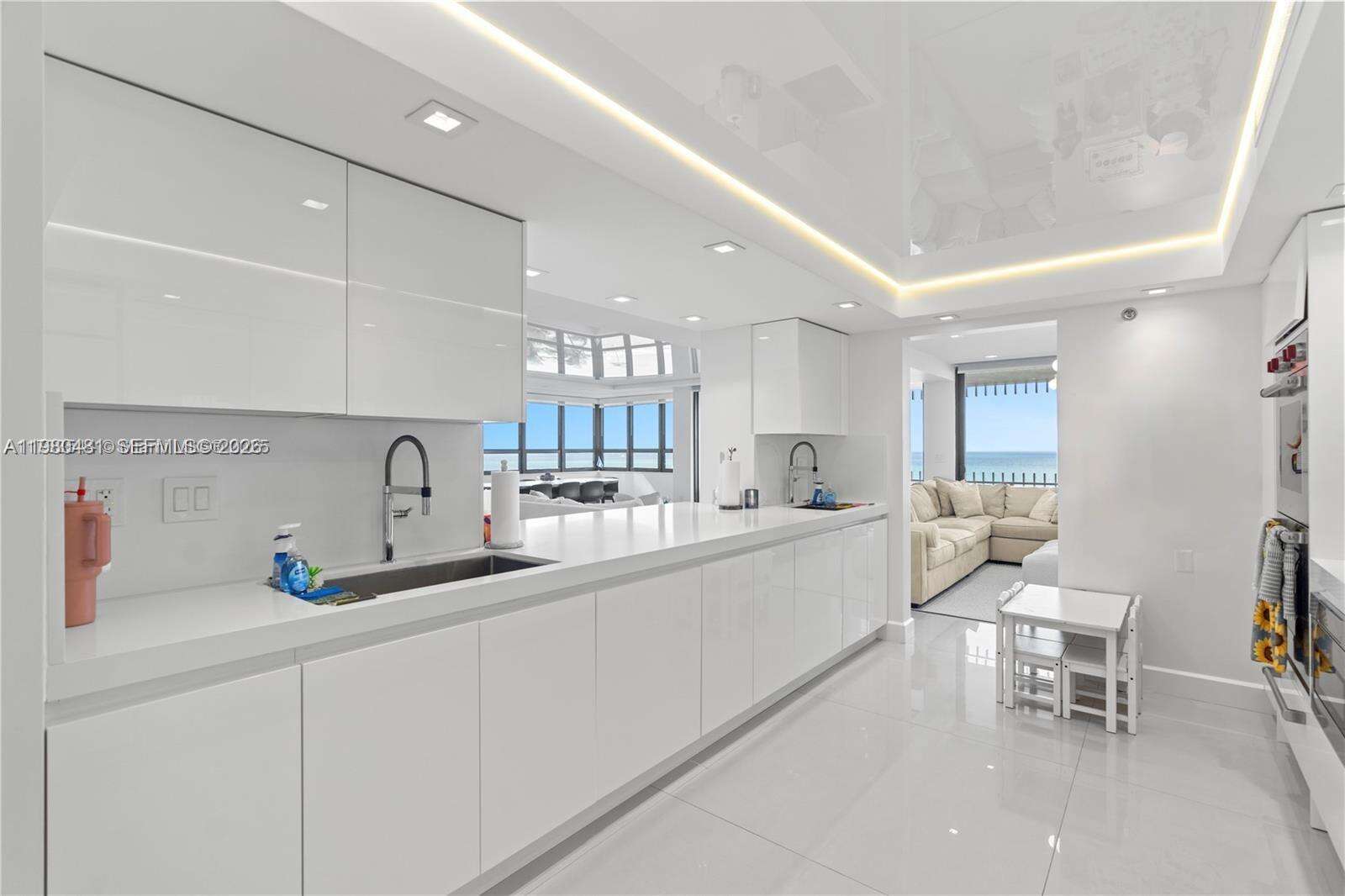KENILWORTH - 10205 Collins Ave, Bal Harbour, FL 33154 | Picture 15