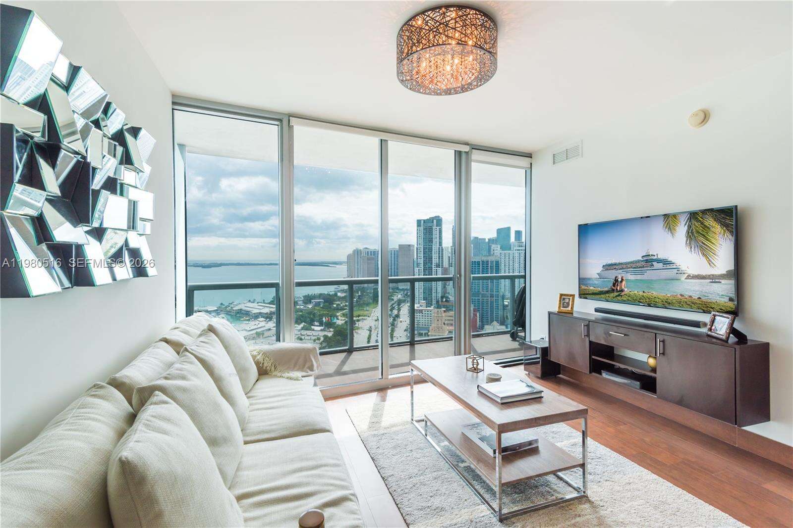 Marina Blue at 888 Biscayne Blvd, Miami, FL 33132 - For Sale photo 2