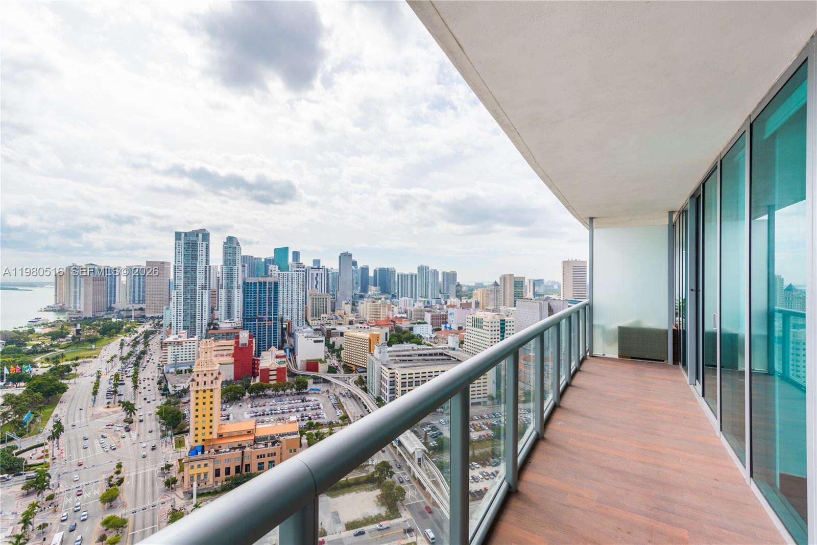 Marina Blue at 888 Biscayne Blvd, Miami, FL 33132 - For Sale photo 12
