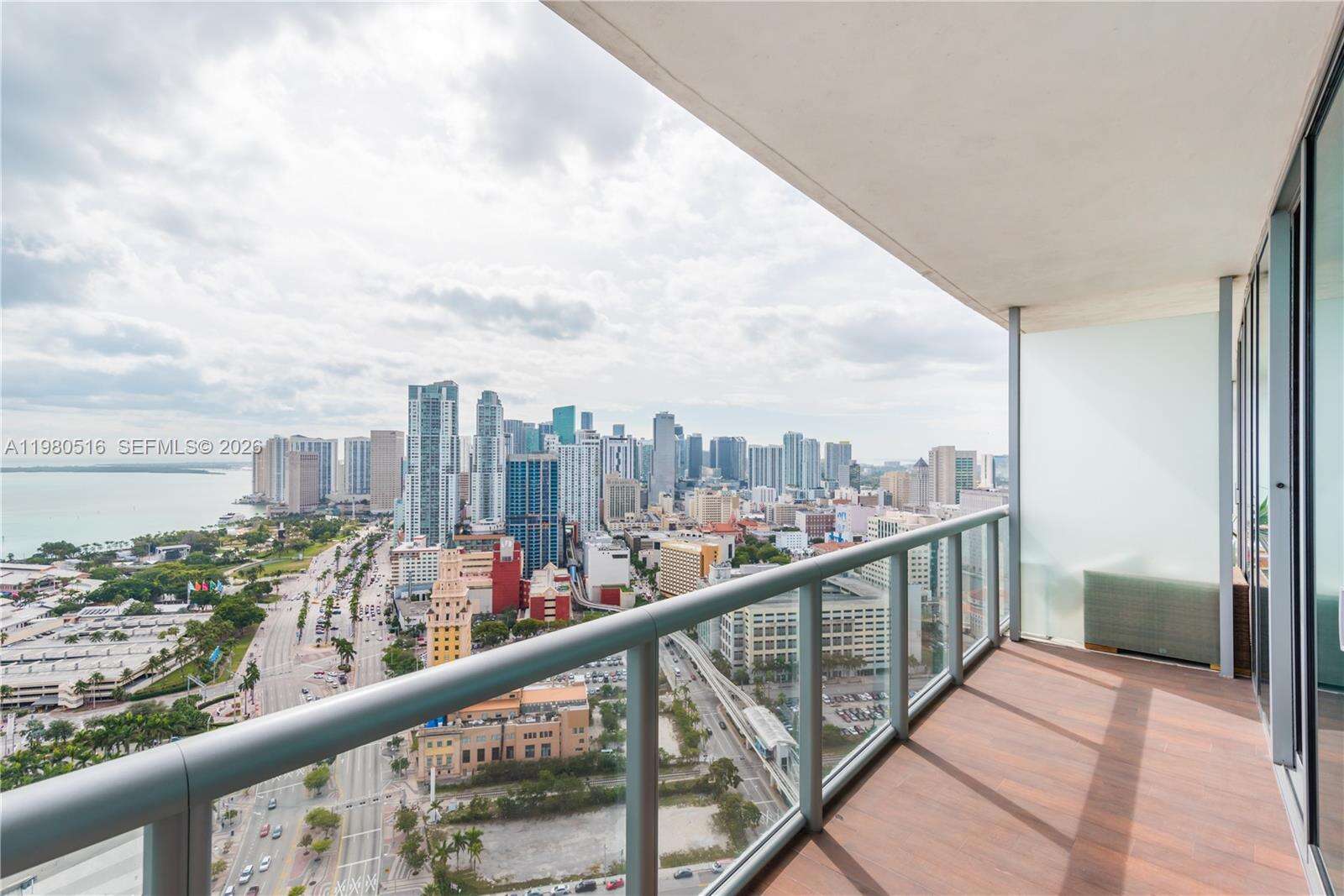 Marina Blue at 888 Biscayne Blvd, Miami, FL 33132 - For Sale photo 14