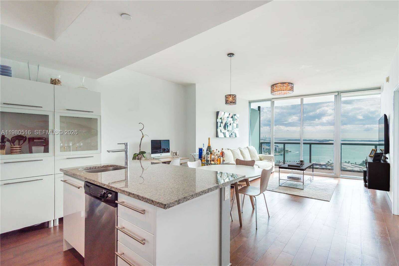 Marina Blue at 888 Biscayne Blvd, Miami, FL 33132 - For Sale photo 3