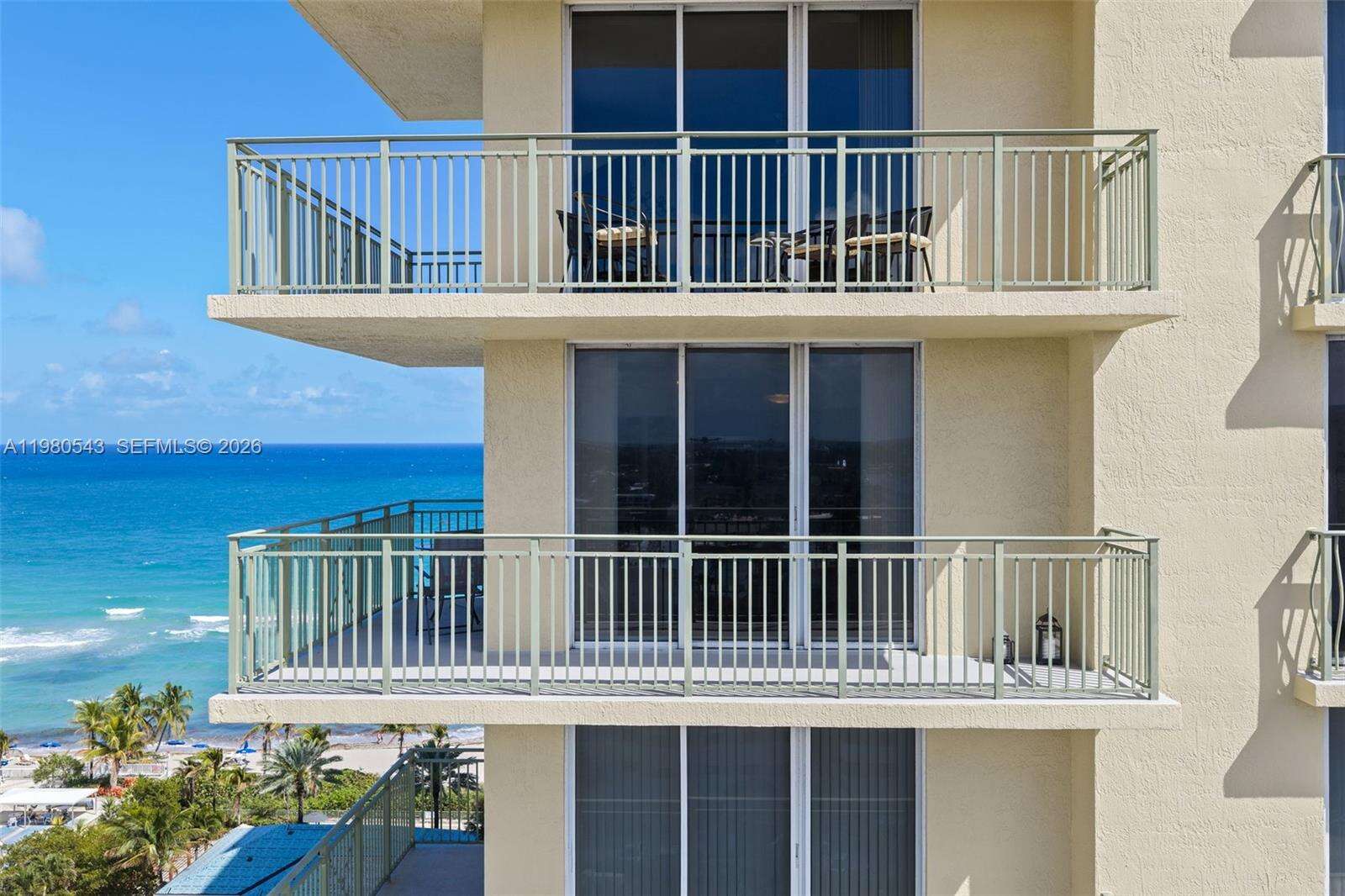2080 Ocean Dr, Hallandale Beach, FL 33009 - For Sale photo 2