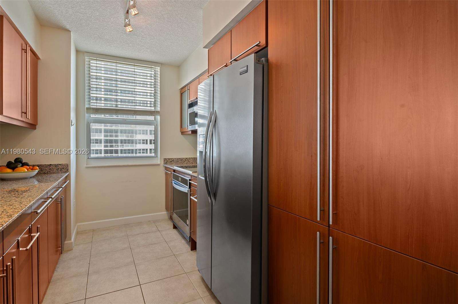 2080 Ocean Dr, Hallandale Beach, FL 33009 - For Sale photo 12