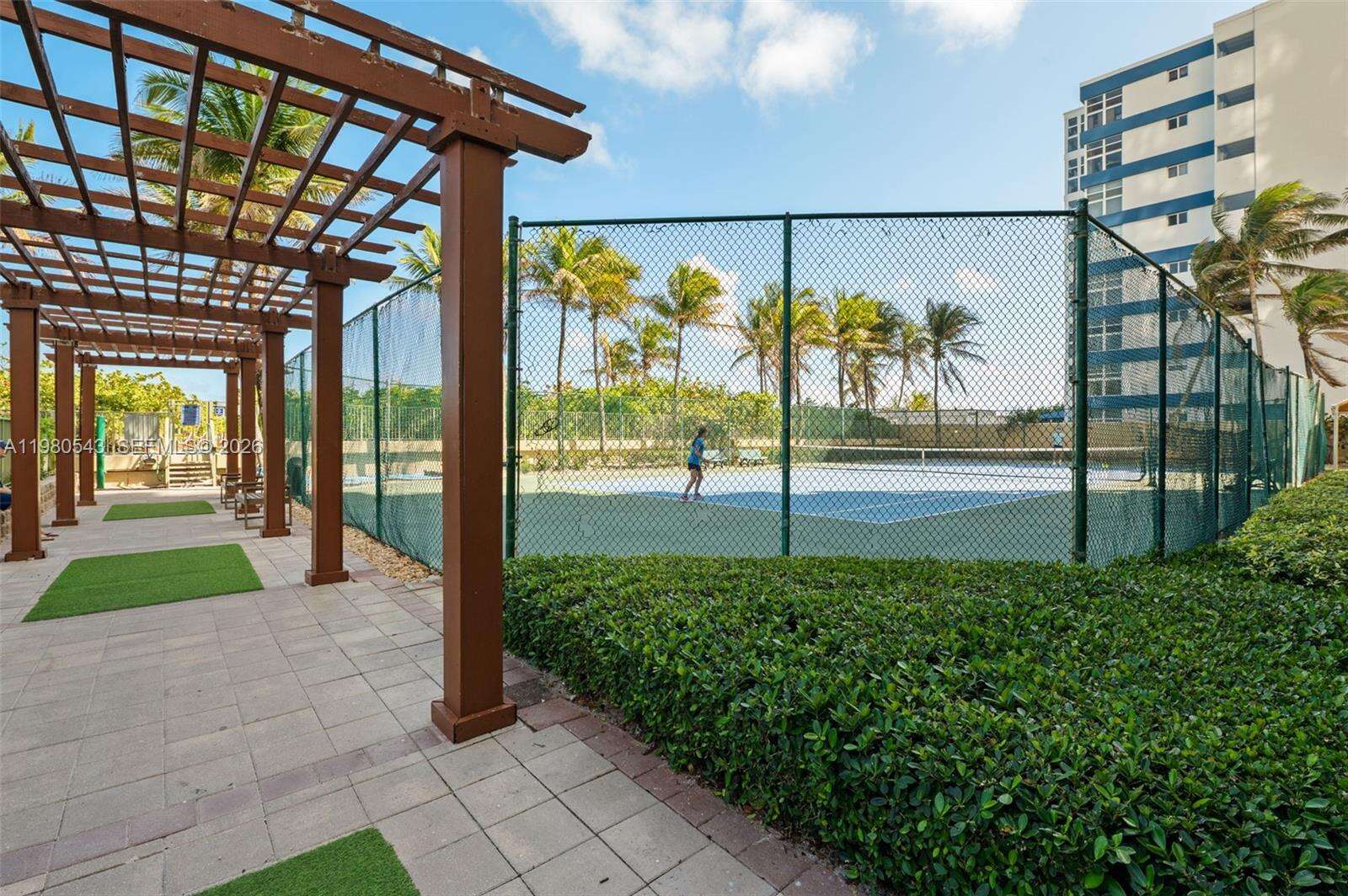 2080 Ocean Dr, Hallandale Beach, FL 33009 - For Sale photo 35