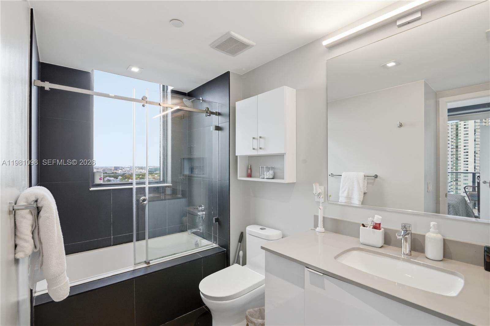 Canvas at 1600 1 Ave, Miami, FL 33132 - For Sale photo 23