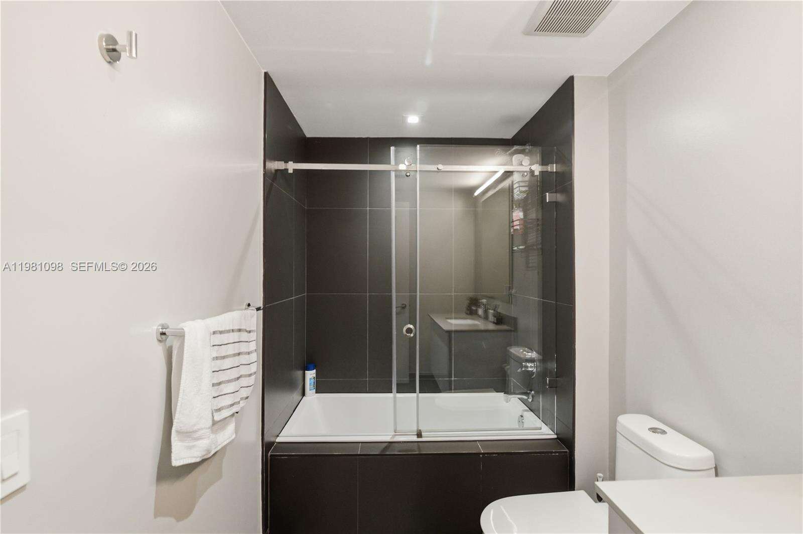 Canvas at 1600 1 Ave, Miami, FL 33132 - For Sale photo 28