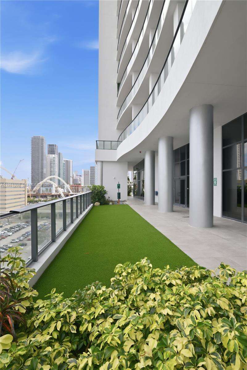 Canvas at 1600 1 Ave, Miami, FL 33132 - For Sale photo 48