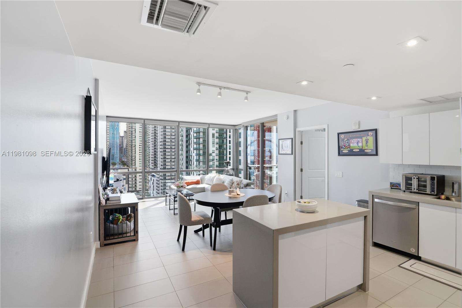 Canvas at 1600 1 Ave, Miami, FL 33132 - For Sale photo 7