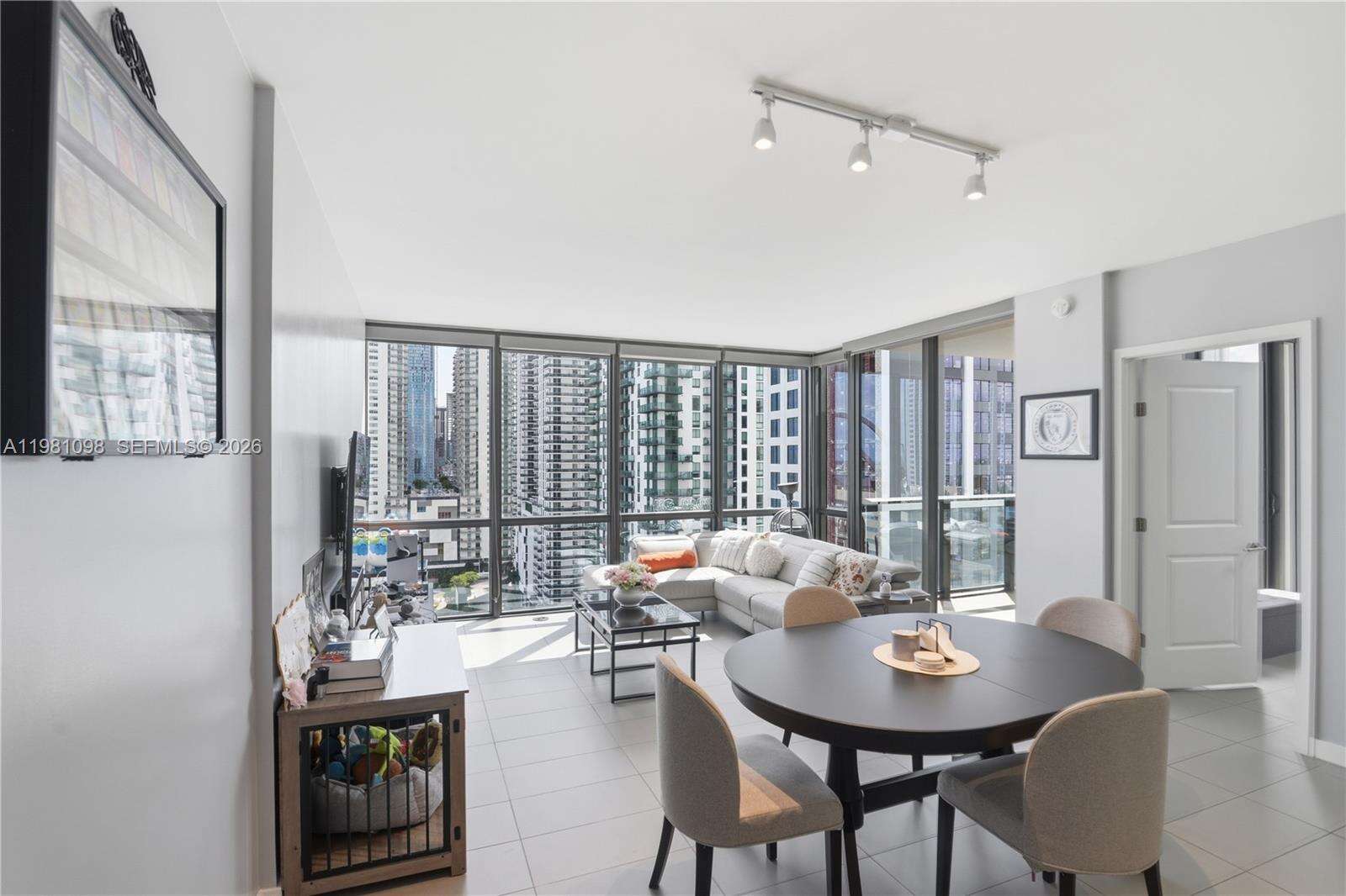 Canvas at 1600 1 Ave, Miami, FL 33132 - For Sale photo 9