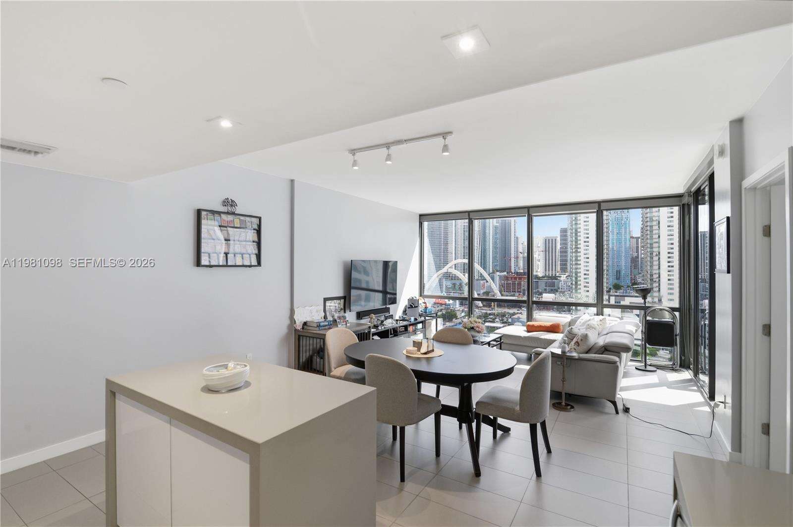 Canvas at 1600 1 Ave, Miami, FL 33132 - For Sale photo 10
