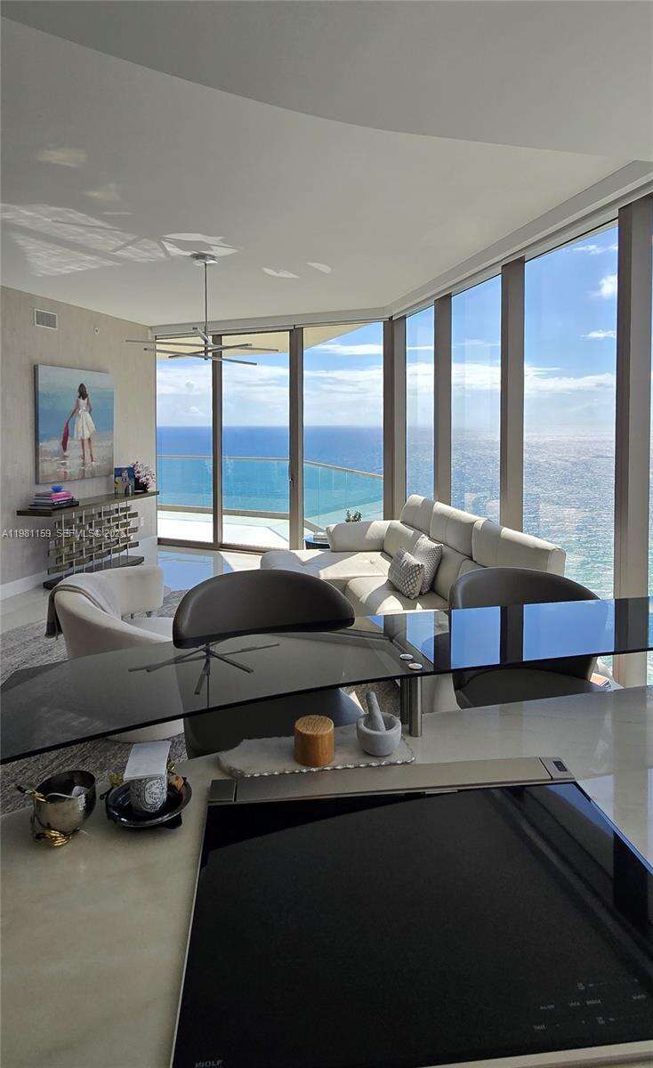 Armani Casa at 18975 Collins Ave, Sunny Isles Beach, FL 33160 - For Sale photo 7