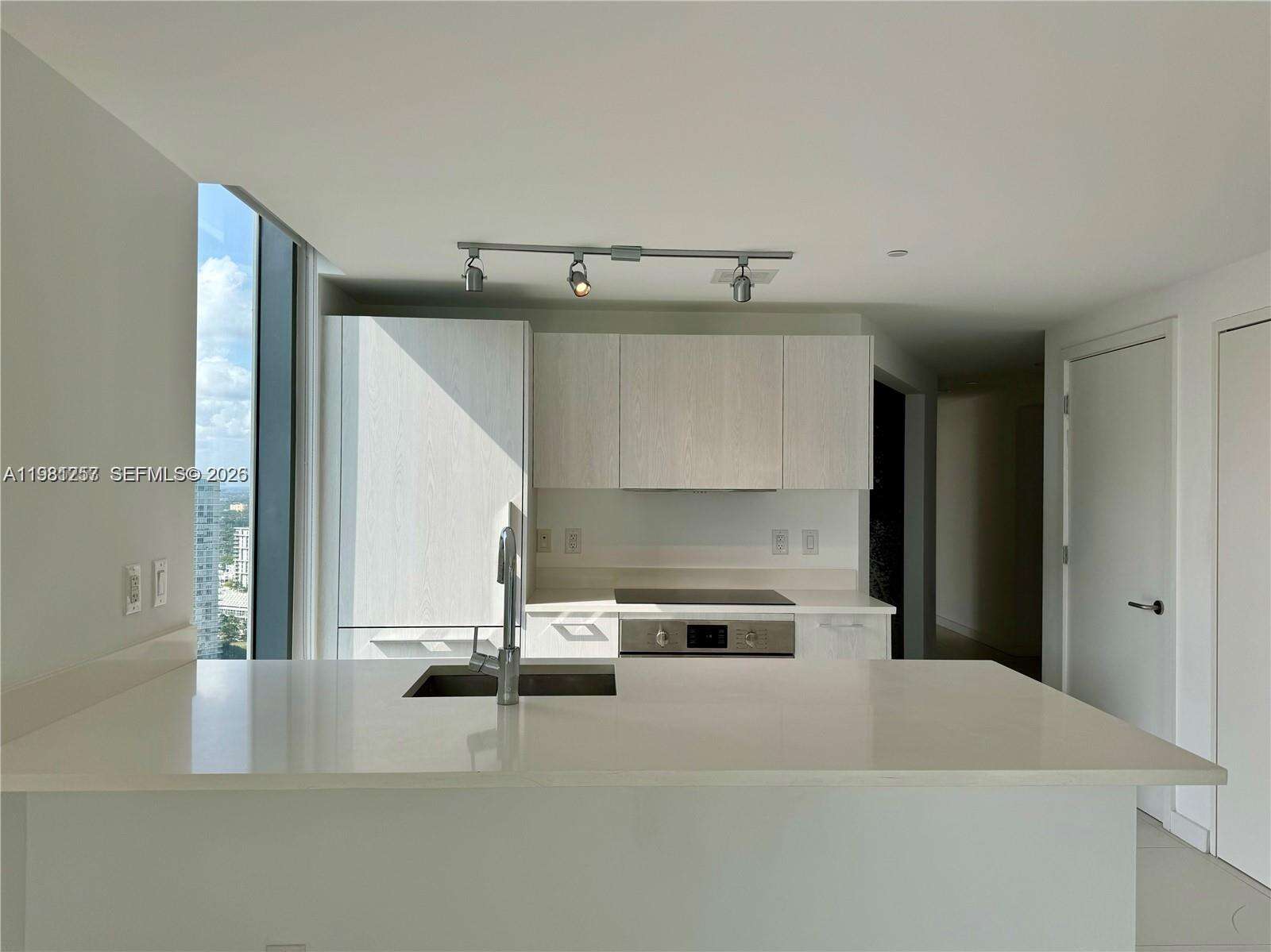 Paraiso Bayviews at 501 31 St, Miami, FL 33137 - For Sale photo 9