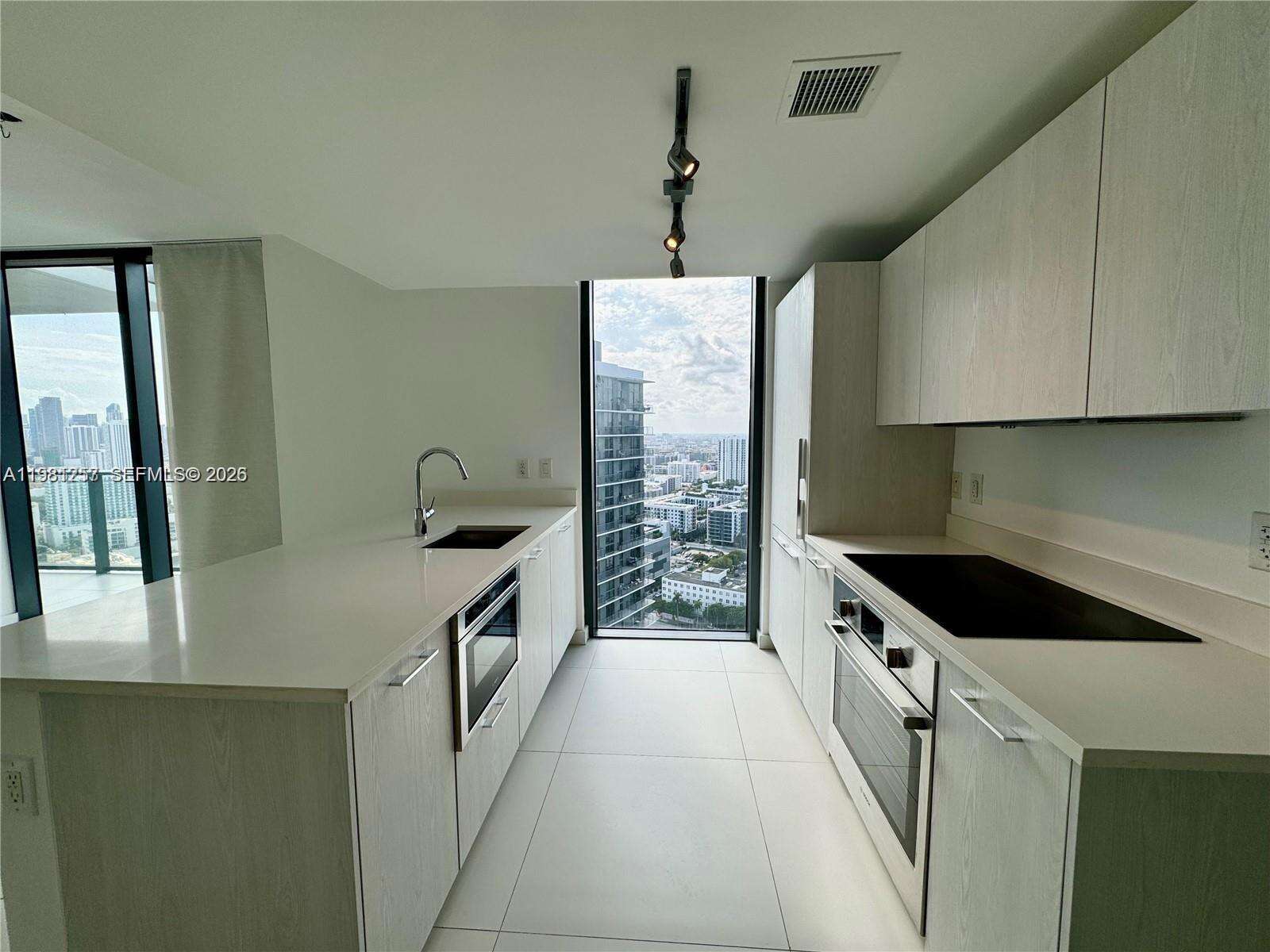 Paraiso Bayviews at 501 31 St, Miami, FL 33137 - For Sale photo 10