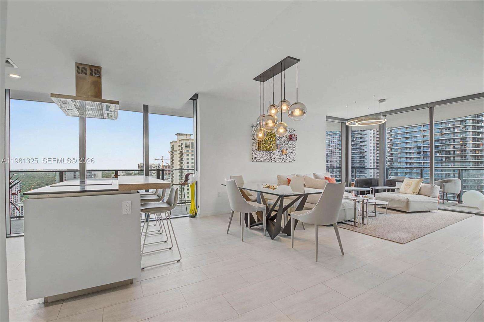BRICKELL FLATIRON - 1000 Brickell Plz, Miami, FL 33131 | Picture 7
