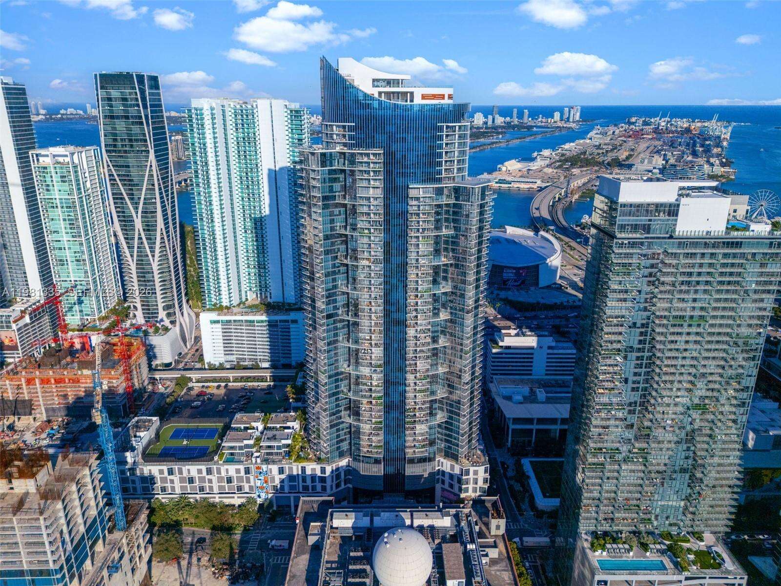 Paramount Miami Worldcenter at 851 1 Ave, Miami, FL 33132 - For Sale photo 1