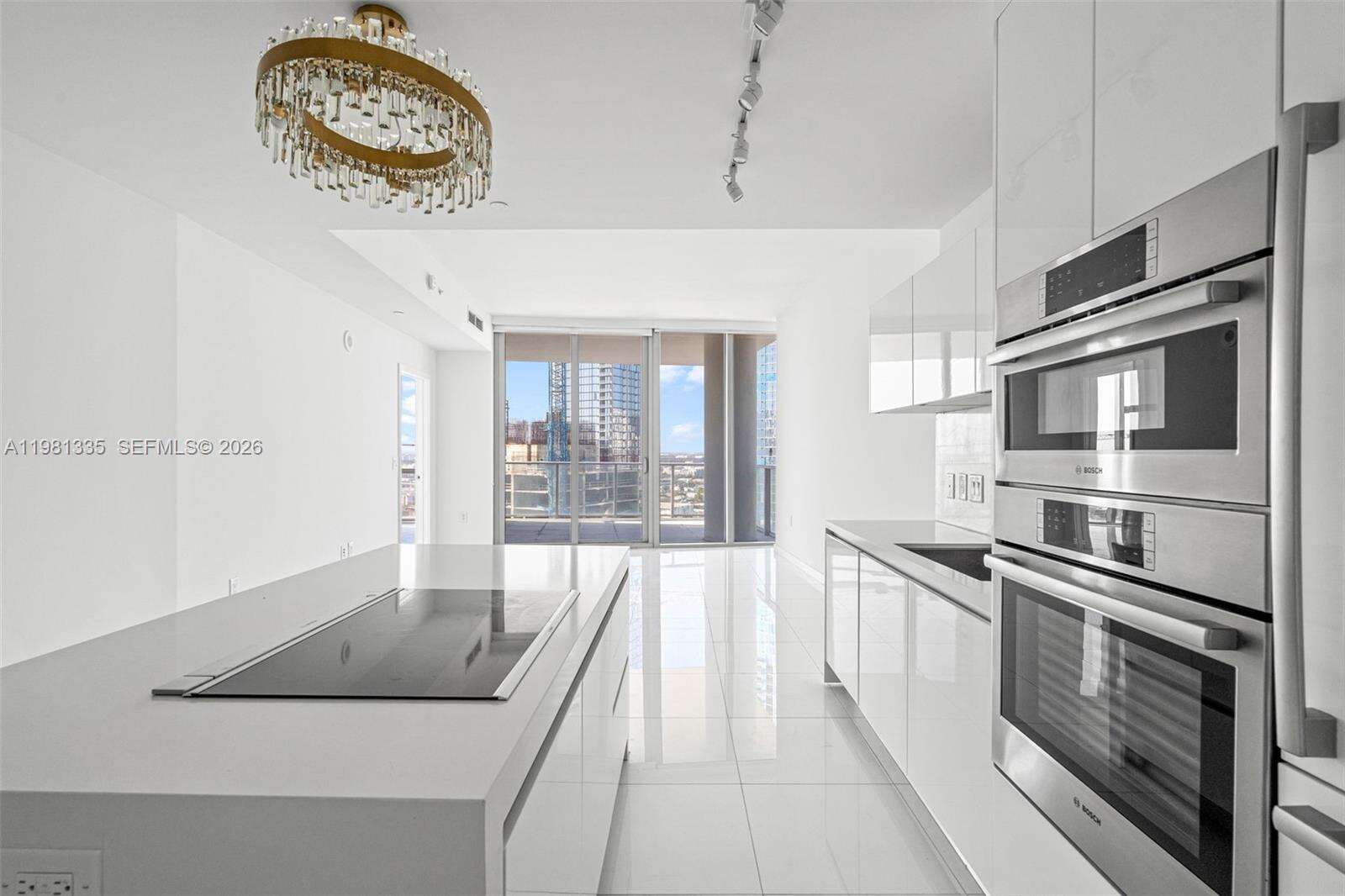 Paramount Miami Worldcenter at 851 1 Ave, Miami, FL 33132 - For Sale photo 14