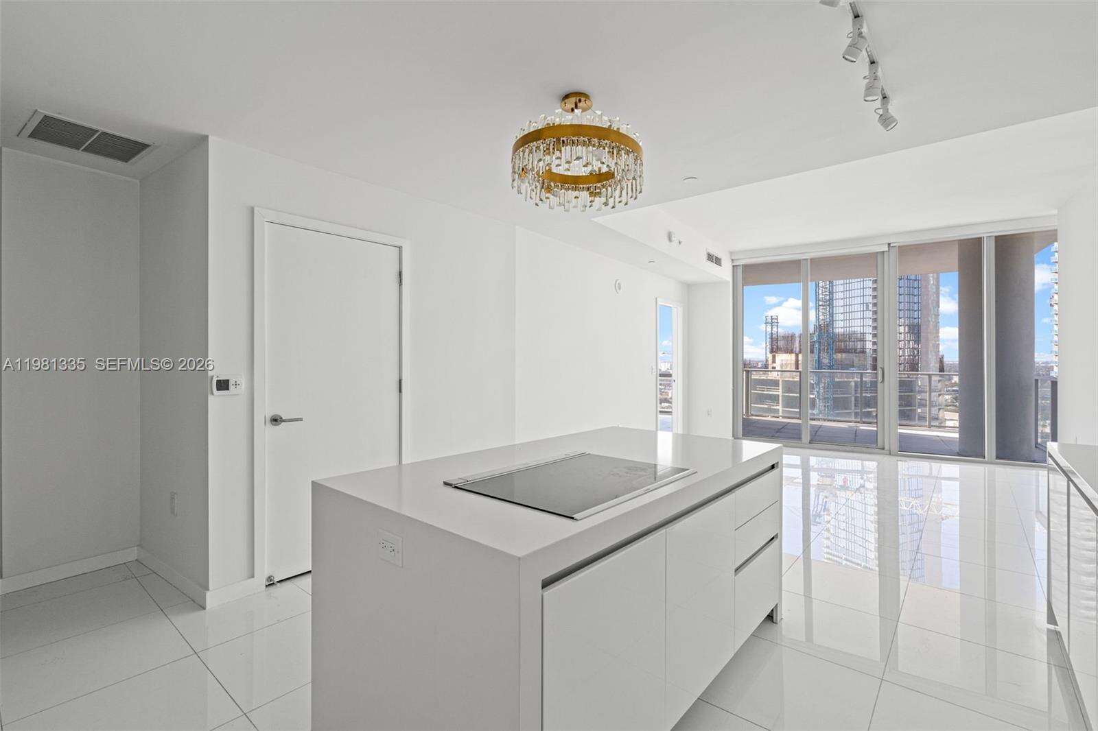 Paramount Miami Worldcenter at 851 1 Ave, Miami, FL 33132 - For Sale photo 15